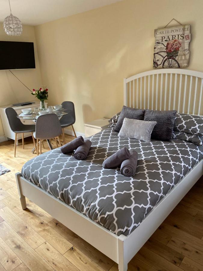 The Ashton Gate Mews Hotel Bristol Buitenkant foto