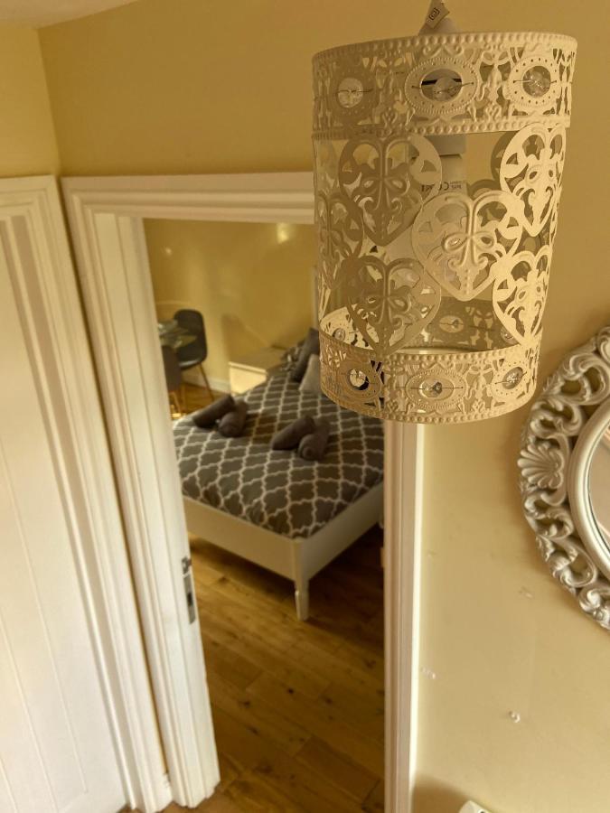 The Ashton Gate Mews Hotel Bristol Buitenkant foto